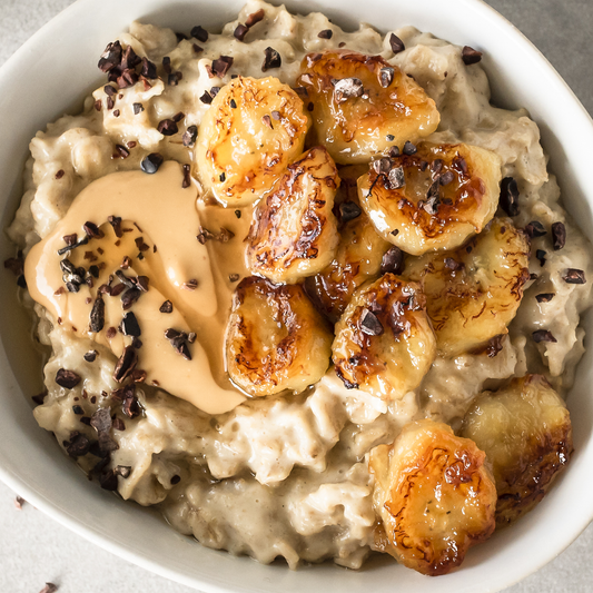 CREAMY OATMEAL WITH CARAMELISED BANANA