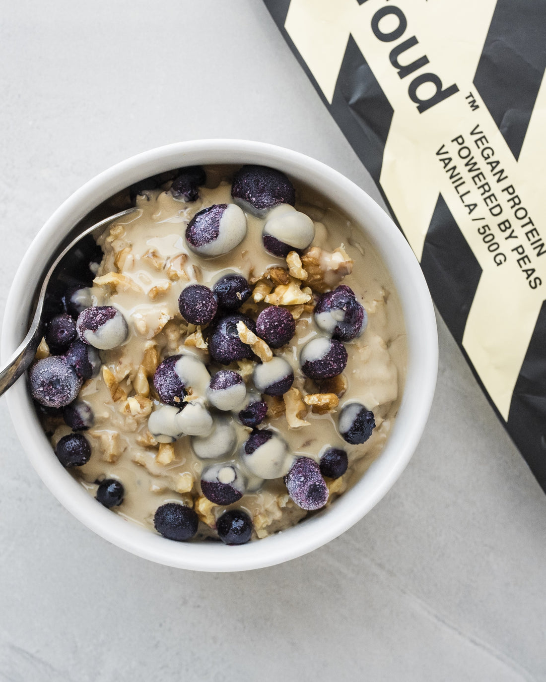 BLUEBERRY PIE OATMEAL
